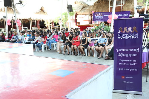 اليوم العالمي للمرأة 2016: كمبوديا