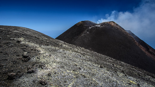 Etna Crater ©  kuhnmi