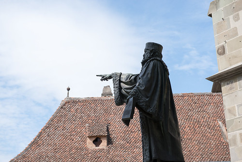 Statue of Johannes Honterus in Brasov ©  Andrey