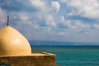 Mosque overlooking the sea, Tyre (Sour)