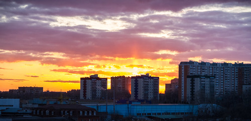 Odintsovo Sunset ©  Valeri Pizhanski