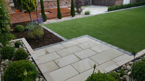 Landscape Gardening Wilmslow -  Decking Paving and Artificial Lawn Image 18
