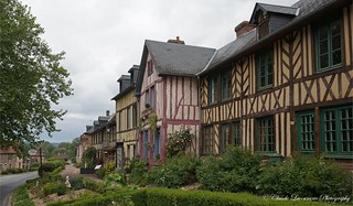 Village d'antan, village of yesteryear