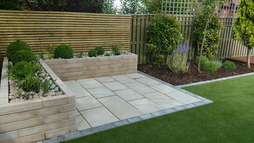 Landscape Gardening Wilmslow -  Decking Paving and Artificial Lawn Image 15
