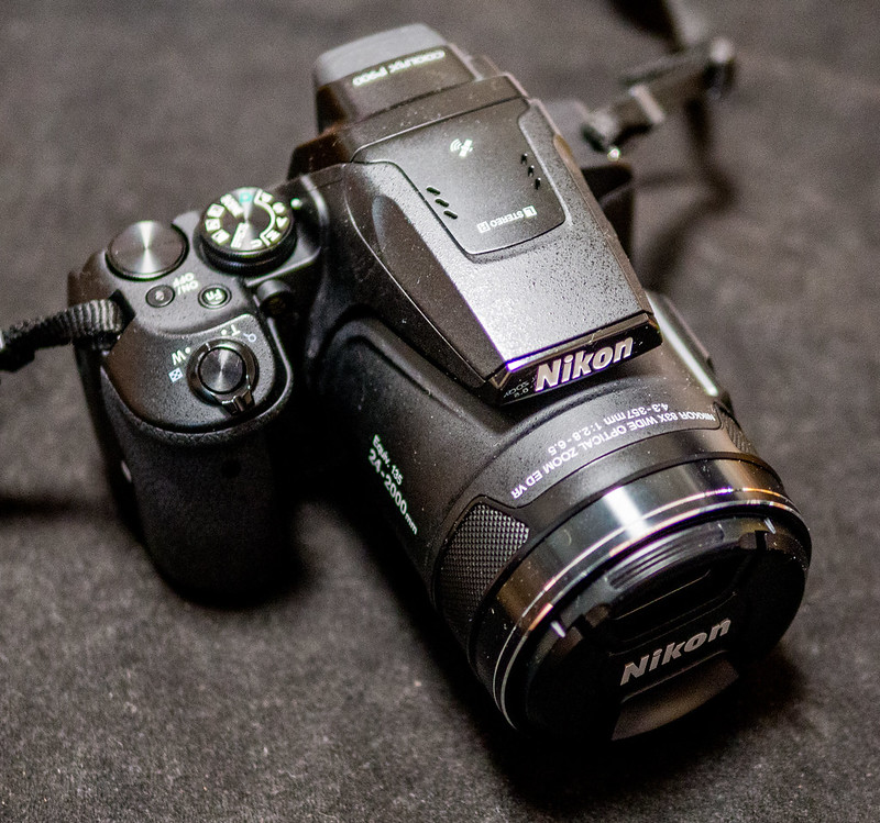換算2000mmで1.3km先の人を撮影 光学83倍の超望遠デジカメ Nikon COOLPIX P900 #minpos | Digital  Life Innovator