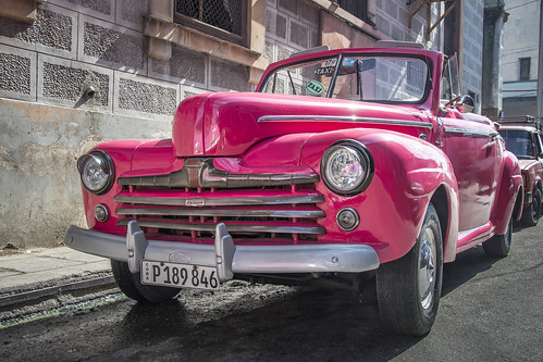Pink Ford ©  kuhnmi