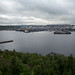 Porto de Murmansk visto do outro lado da cidade