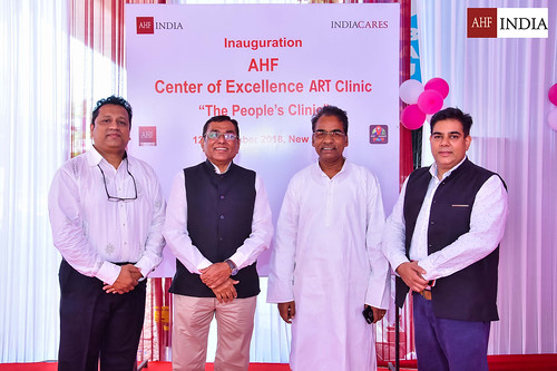 AHF India تفتتح عيادة مجانية للعلاج المضاد للفيروسات القهقرية في نيودلهي.