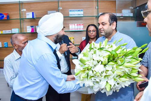 AHF India تفتتح عيادة مجانية للعلاج المضاد للفيروسات القهقرية في نيودلهي.