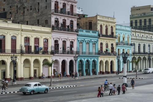 Paseo de Marti, Havana, Cuba ©  kuhnmi
