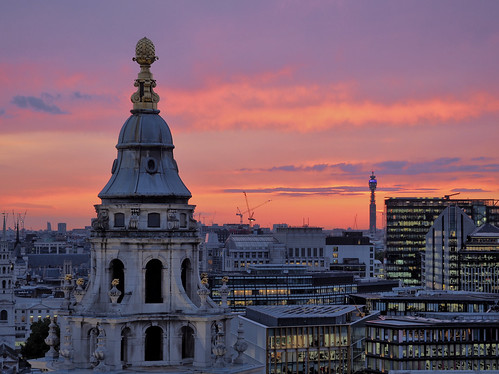 St. Paul's Cathedral ©  Dmitry Djouce