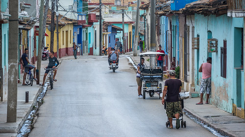 Cuban Street Life ©  kuhnmi