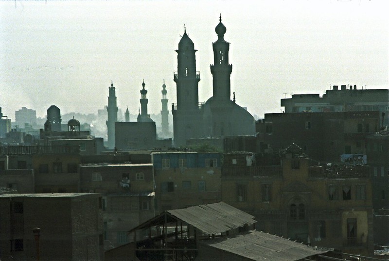 Cairo Egypt 1984 39 Old City Mosque<br/>© <a href="https://flickr.com/people/41087279@N00" target="_blank" rel="nofollow">41087279@N00</a> (<a href="https://flickr.com/photo.gne?id=3266993587" target="_blank" rel="nofollow">Flickr</a>)