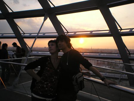 Con Raquel dentro de la cúpula del Reichstag