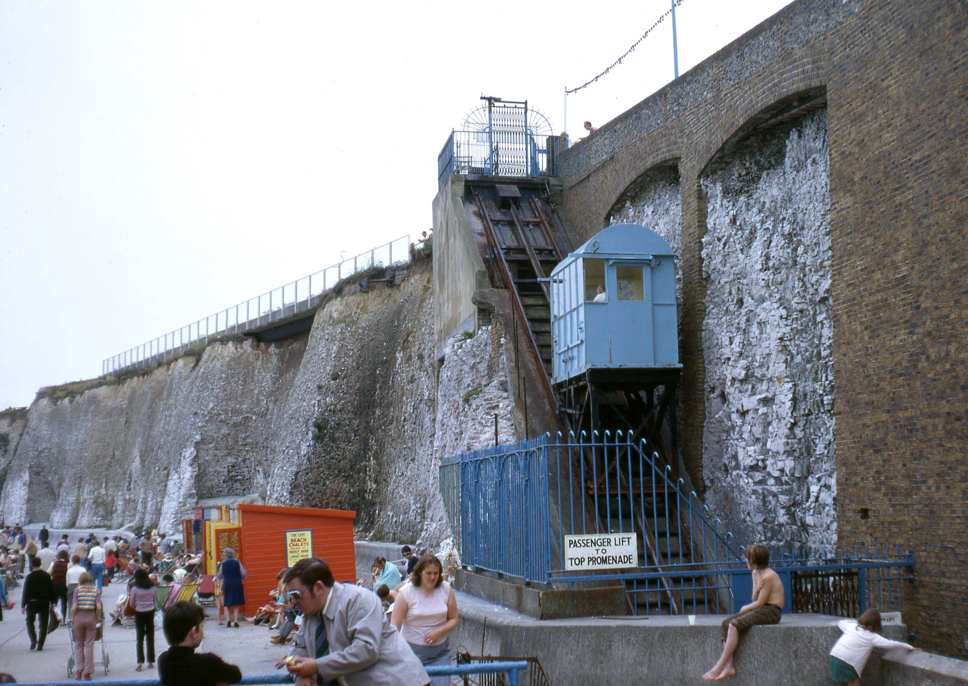 Margate Lido Cliff Railway in the 70s