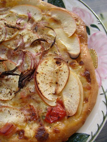 Savory apple pizza