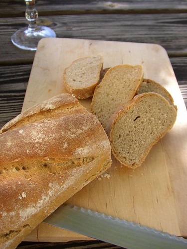 Rustic bread with hyperactive grape-rye-sourdough