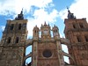 Kathedrale in Astorga • <a style="font-size:0.8em;" href="http://www.flickr.com/photos/7955046@N02/715790998/" target="_blank">View on Flickr</a>