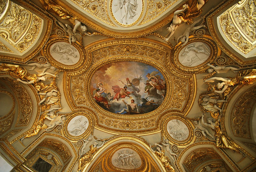 Louvre Museum Internal12