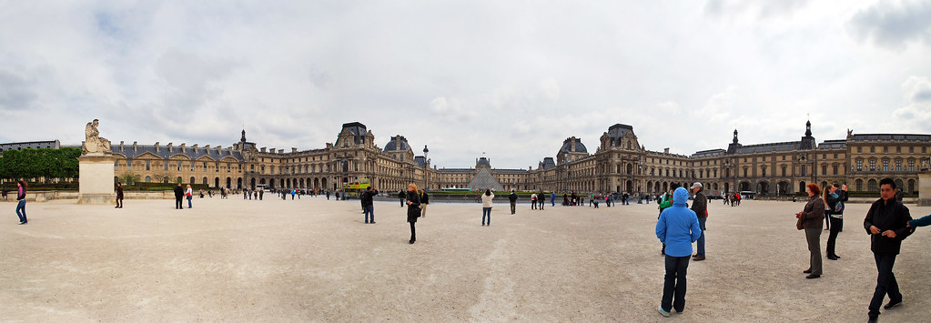 Louvre_Panorama1