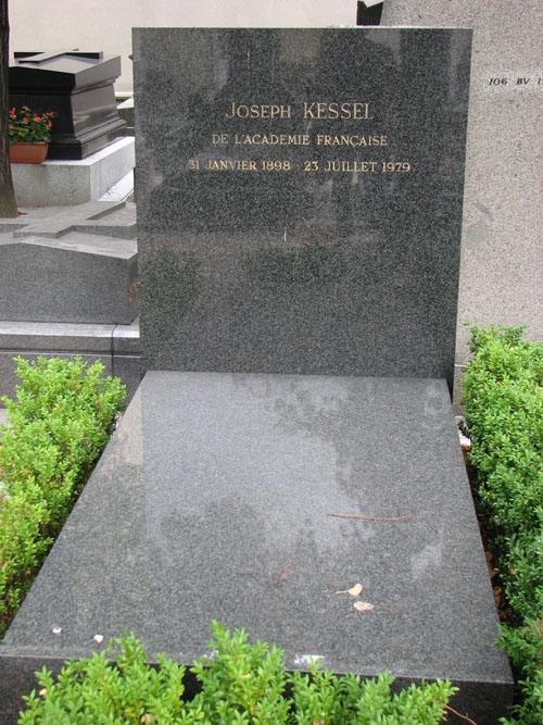 Kessel grave.JPG