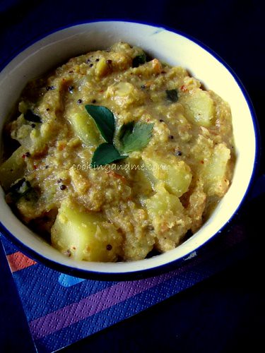 Potato Sagu / Aloo Sagu Recipe