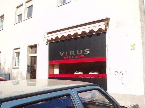 Virus Internet Cafe
