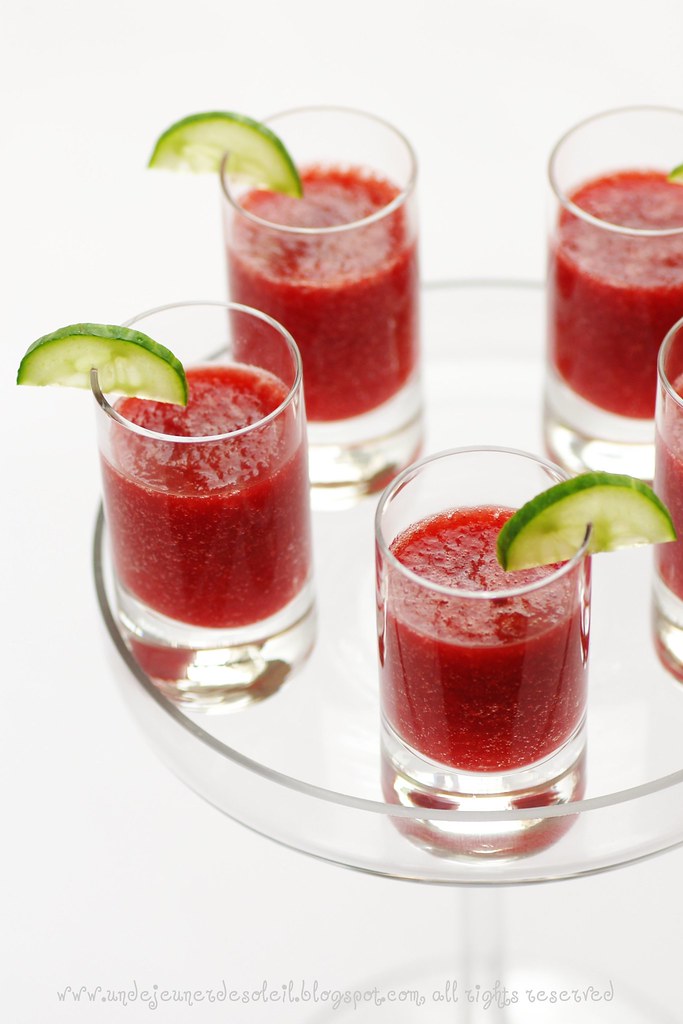 Strawberry and cucumber juice