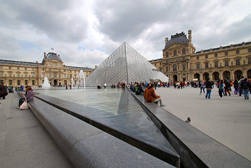 Louvre Museum20