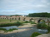 18-bogige Brücke aus dem Mittelalter (Hospital de Orbigo) • <a style="font-size:0.8em;" href="http://www.flickr.com/photos/7955046@N02/682098430/" target="_blank">View on Flickr</a>