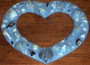 lrg blue shell heart