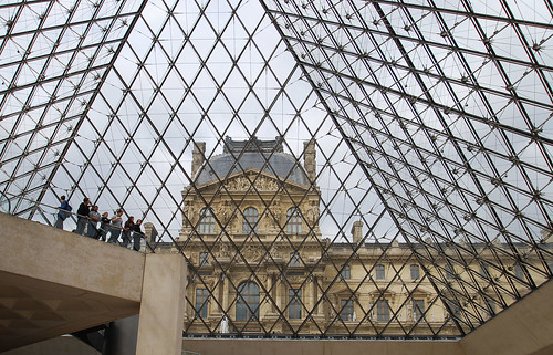 Louvre Museum19