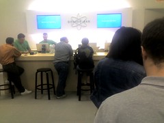 Apple store line