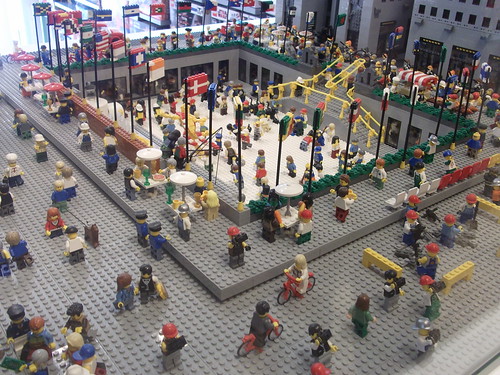 Lego Store, Rockefeller Center – Girl Gone Travel