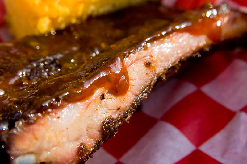 Jalapeño Jerk Baby Back Ribs with Pineapple Barbecue Sauce