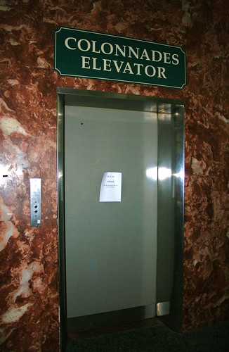 Colonnades elevator
