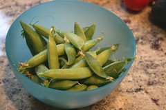bowl of peas
