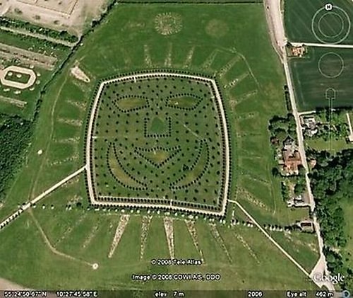 5165197571 6b638ea3c3 20+ Hilarious and Weird Google Map Pictures
