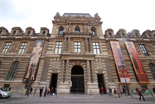 Louvre Museum23