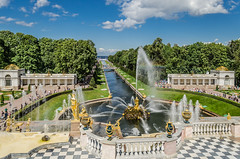 View_to_the_Lower_Park_of_Peterhof_01