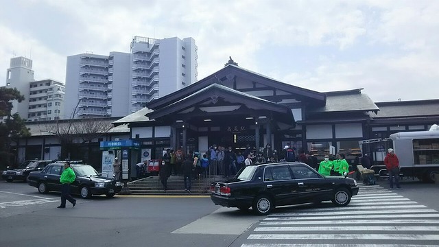 高尾駅北口の外観です。
