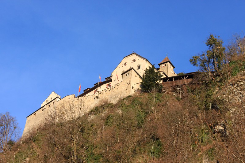 Vaduz Castle<br/>© <a href="https://flickr.com/people/87974483@N02" target="_blank" rel="nofollow">87974483@N02</a> (<a href="https://flickr.com/photo.gne?id=24080900935" target="_blank" rel="nofollow">Flickr</a>)