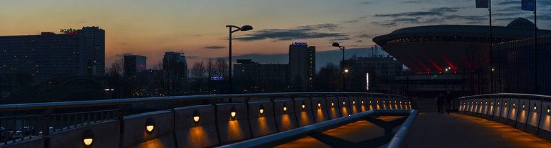 Katowice at dusk<br/>© <a href="https://flickr.com/people/68519772@N00" target="_blank" rel="nofollow">68519772@N00</a> (<a href="https://flickr.com/photo.gne?id=25313659195" target="_blank" rel="nofollow">Flickr</a>)