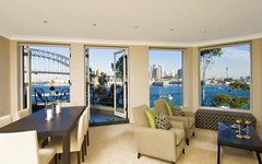 11/1 East Crescent Street, Mcmahons Point NSW