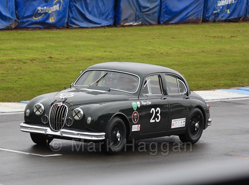 Jaguar Classic Challenge at the Donington Historic Festival 2016