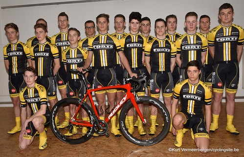 Young Cycling Team (52)