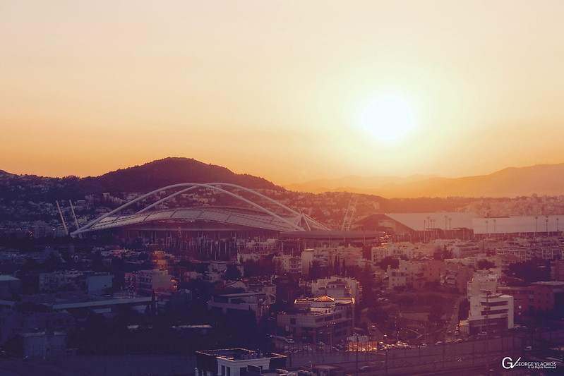 Athens Olympic Stadium Sunset<br/>© <a href="https://flickr.com/people/132454635@N08" target="_blank" rel="nofollow">132454635@N08</a> (<a href="https://flickr.com/photo.gne?id=23648867524" target="_blank" rel="nofollow">Flickr</a>)