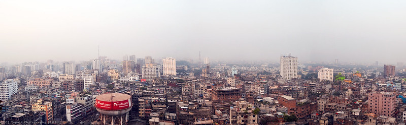 Dhaka<br/>© <a href="https://flickr.com/people/13972516@N02" target="_blank" rel="nofollow">13972516@N02</a> (<a href="https://flickr.com/photo.gne?id=24047710239" target="_blank" rel="nofollow">Flickr</a>)