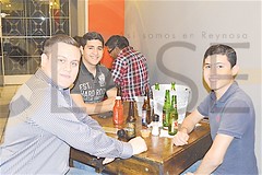 3012. Miguel Angel Salazar con Mauricio y Eduardo Santos.