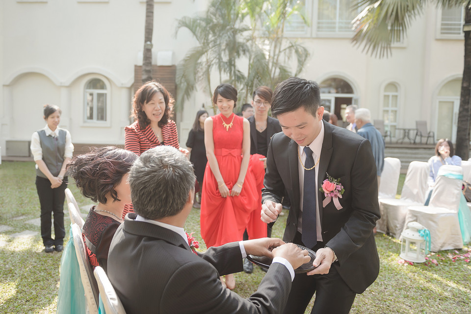 婚禮攝影-台南商務會館戶外證婚儀式-049